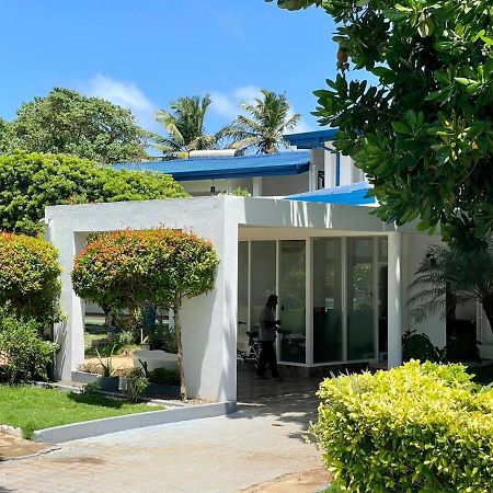 Hotel Pink Land Beruwala Exterior foto